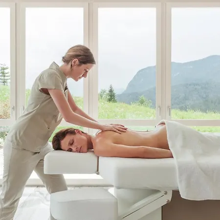 מלון Juffing & 4*